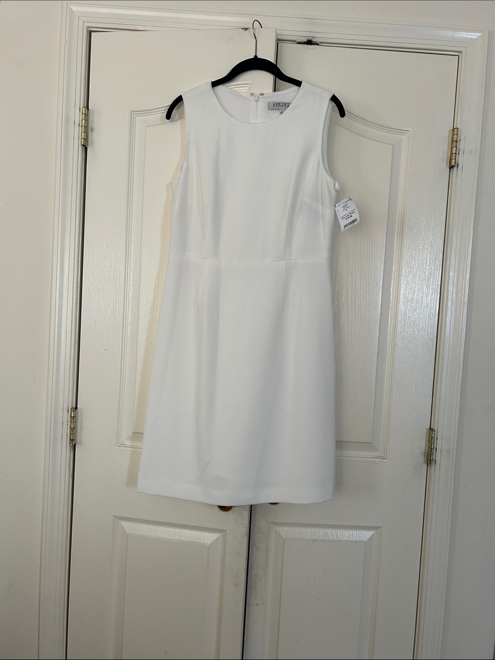 Kasper White Sleeveless Shift Dress